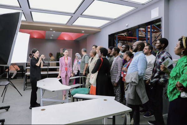 1760584894379069901.png 科技1.png